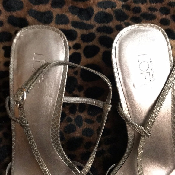 Ann Taylor Sandals - Picture 4 of 8